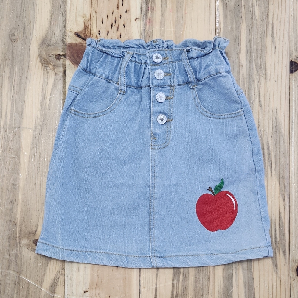 Back To School Denim Skirt with Red Apple Patch NWOT Size 6/7